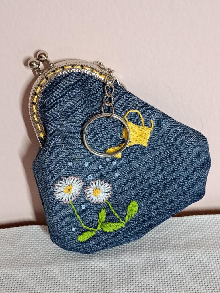 Geldbörse Wasser marsch von mir per Hand bestickt