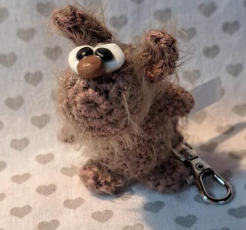 Schlüsselanhänger brauner Wuff von mir gehäkelt