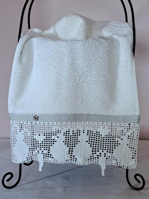 Gästehandtuch Karottenliebe mit Filekthäkelei